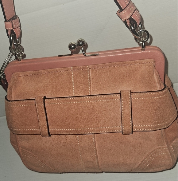 Rare Vintage Y2K COACH Pink Suede Kiss Lock Mini Crossbody Bag – Limited Edition - Picture 9 of 17